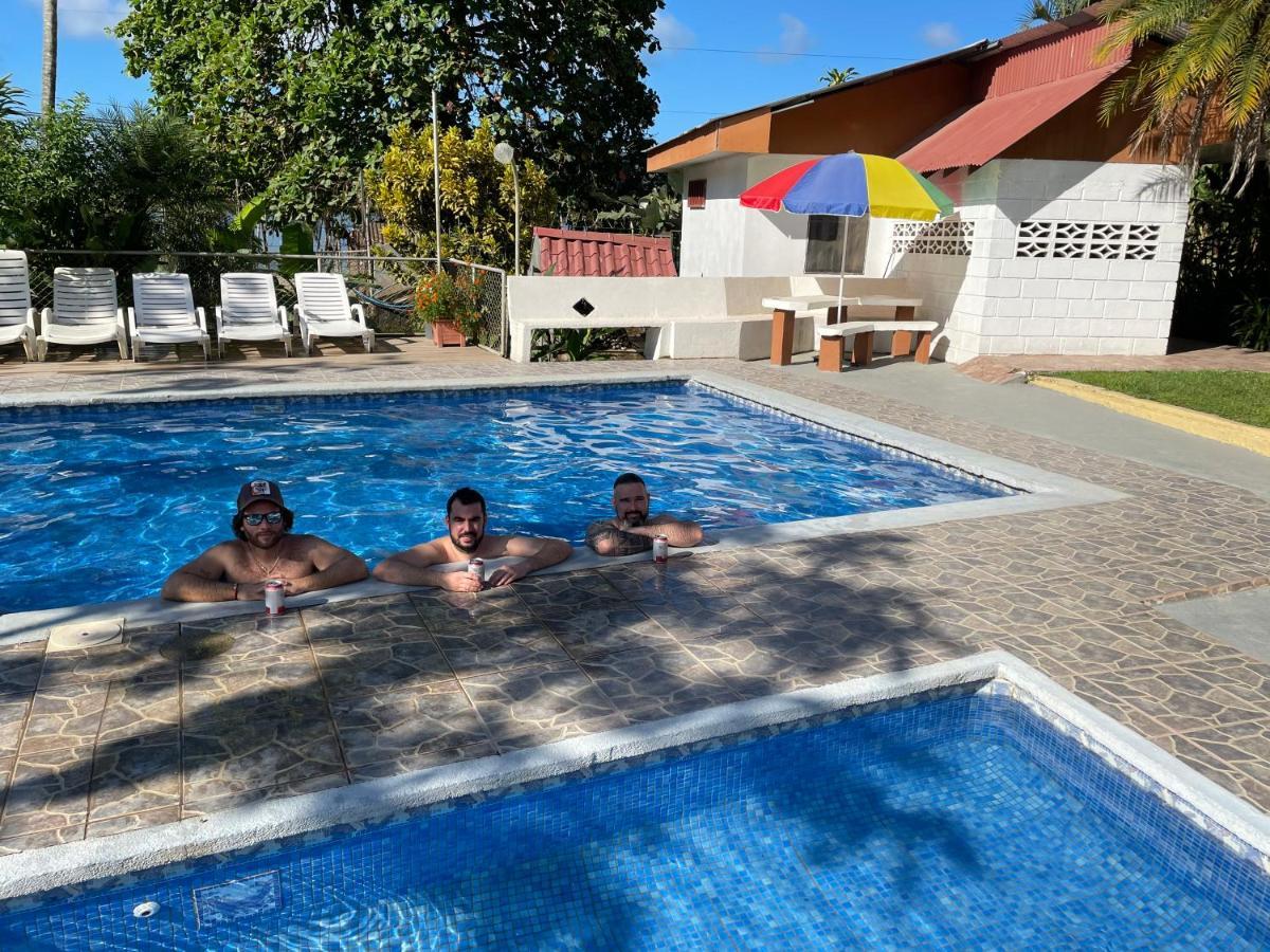 Hotel Pez Gallo Golfito Luaran gambar