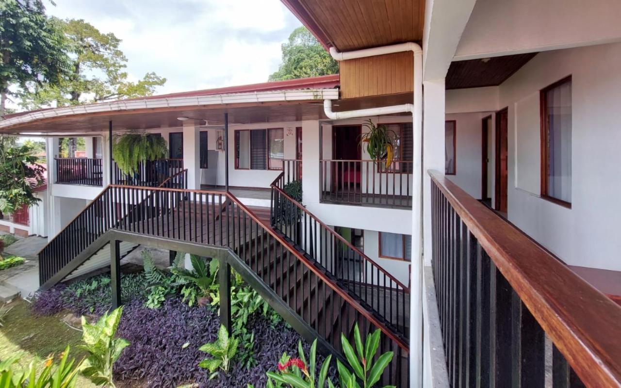 Hotel Pez Gallo Golfito Luaran gambar