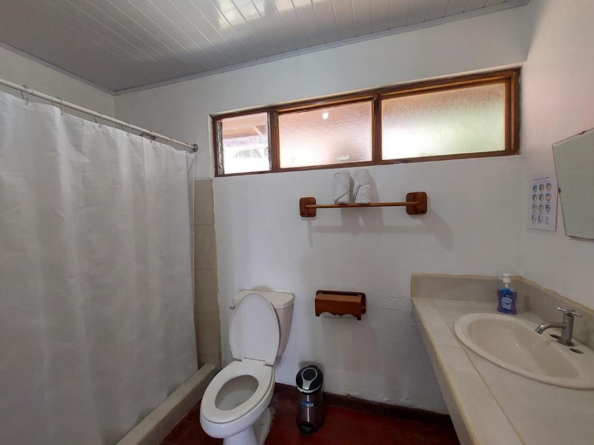 Hotel Pez Gallo Golfito Luaran gambar