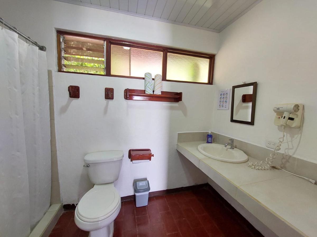Hotel Pez Gallo Golfito Luaran gambar