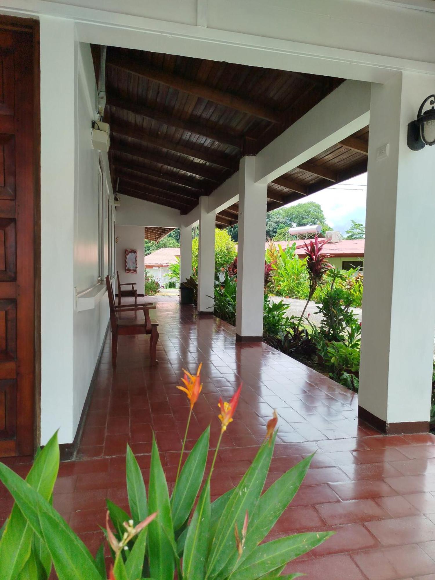 Hotel Pez Gallo Golfito Luaran gambar